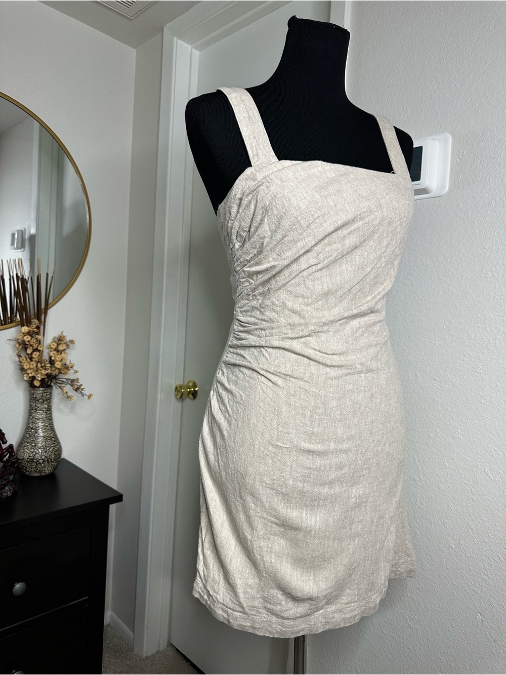 Abercrombie & Fitch Cream Square-Neck Mini Dress - Picture 2 of 7